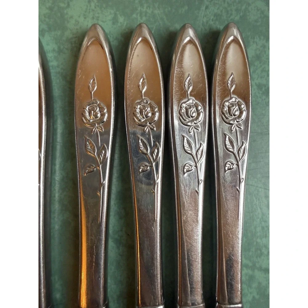 Floral Rose Stainless Steel Butter Knife Set Of 8 Unmarked Vintage Cottagecore
